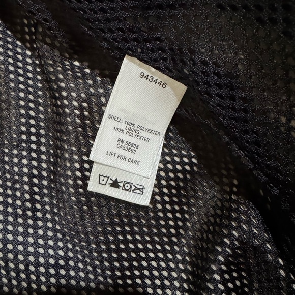 Cabela's Camouflage packable women’s medium - Picture 6 of 9